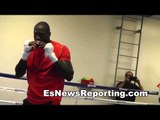 knockout king deontay wilder wokring out EsNews boxing