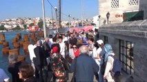 Üsküdarlılar'da Bahçe Duvarları Çatlayan Şemsi Paşa Cami Için Eylem
