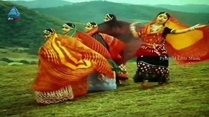 Chinna Chinna Vanna Kuyil Video Song  by Mouna Ragam Tamil Movie