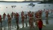 Pour fêter l'arrivée de l'hiver, ces Australiens plongent nus dans l'eau glacée