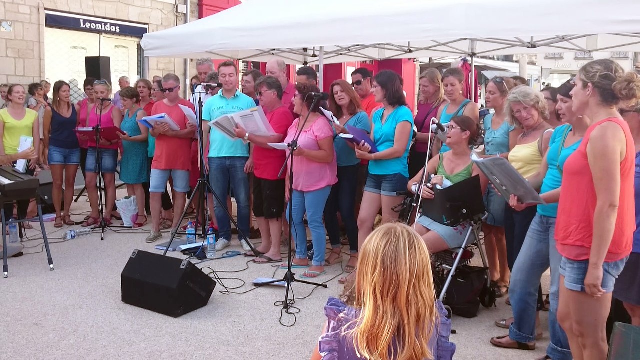 Vannes. Pause musicale au soleil couchant