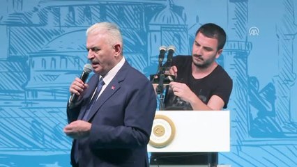 Başbakan Yıldırım: "Bir Olduk, Beraber Olduk Darbeci Alçaklara Gereken Cevabı Verdik"