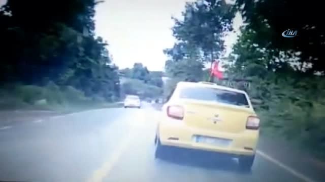 Hatalı Sollama Sonucu Meydana Gelen Feci Trafik Kazası Kamerada