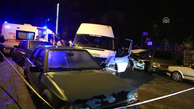 Başkentte Trafik Kazası: 8 Yaralı