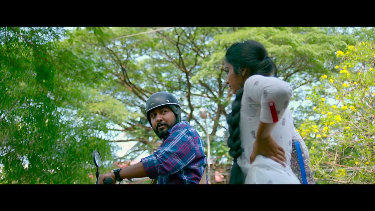 Oru Cinemaakkaran | Ozhukiyozhuki Song Video| Vineeth Sreenivasan,Rajisha Vijayan |Bijibal