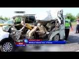 Minibus Tabrak Truk 6 tewas di Tol Cipali - NET12