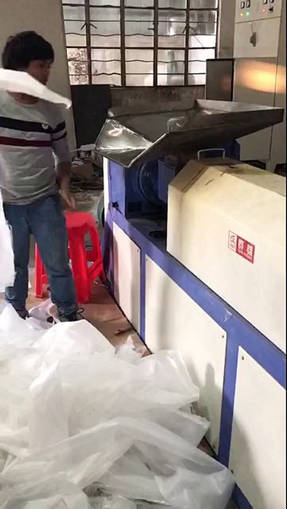 Proses pembuatan Beras Palsu
