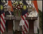 Narendra Modi in new Look with PM of Malesia in a Joint press conference   lates