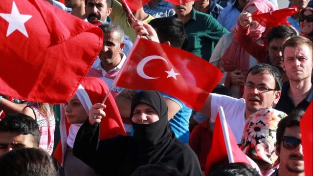 İsmail Türüt - 15 Temmuz Darbe Şarkısı!!! (HD)