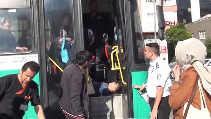 Kayseri Yolculuk Sırasında Yaralanan Kız, Halk Otobüsüyle Hastaneye Getirildi