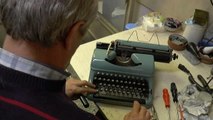 45 Yıldır Daktilolara Hayat Veriyor