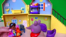 Cerdo para Peppa Pig engañado Dr. peluche trata a los dibujos animados peppa de los niños juguetes nuevos