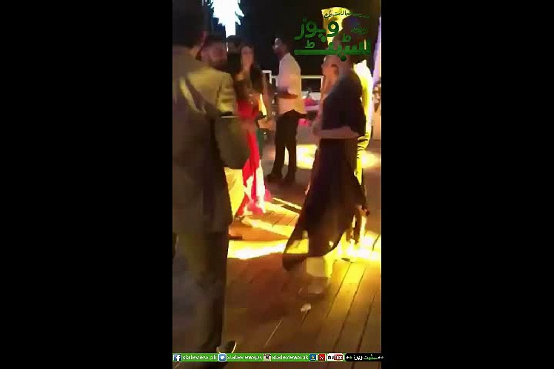 The Indian Cricket Team Captain Virat Kohli Dancing On the England Roads Watch Video