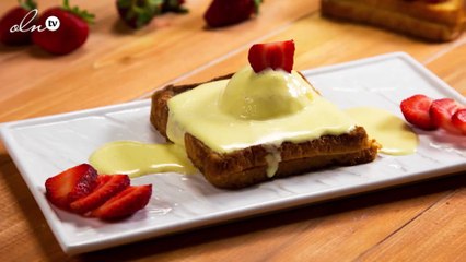 (التوست الفرنسي المحشي بمربى الفراولة (بان بردو