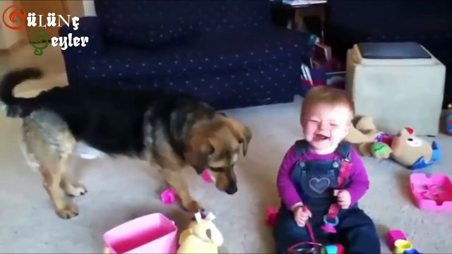 ÇILGIN BEBEKLER VS ÇILGIN KÖPEKLER İNANILMAZ BİR VİDEO KESİNLİKLE İZLE GÜLMEK GARANTİ