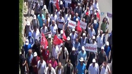 Kılıçdaroğlu’na "Rabia" işaretli tepki: Şehitler içi  yürüyün!