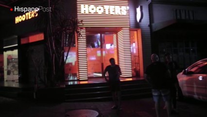 Hooters sobrevive a su primer ramadán en Yakarta