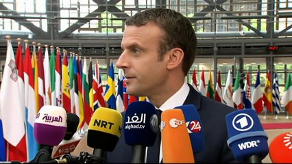 Macron plaide pour "une Europe qui protège" à son premier sommet européen à Bruxelles