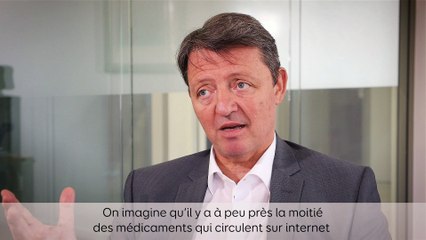 Comment lutter contre les médicaments falsifiés ?