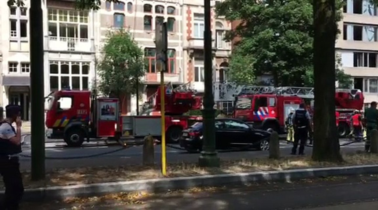 Incendie près du Cinquantenaire