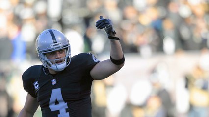 Derek Carr finalizes five-year contract extension with Raiders