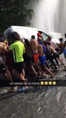 Des jeunes du 94 renversent une voiture de la mairie