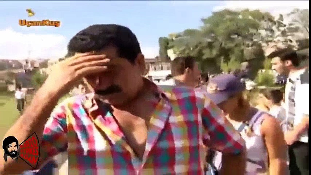 İbrahim Tatlıses Kamera Arkasında Sinirlendi #Arşiv  (Was angry backstage)