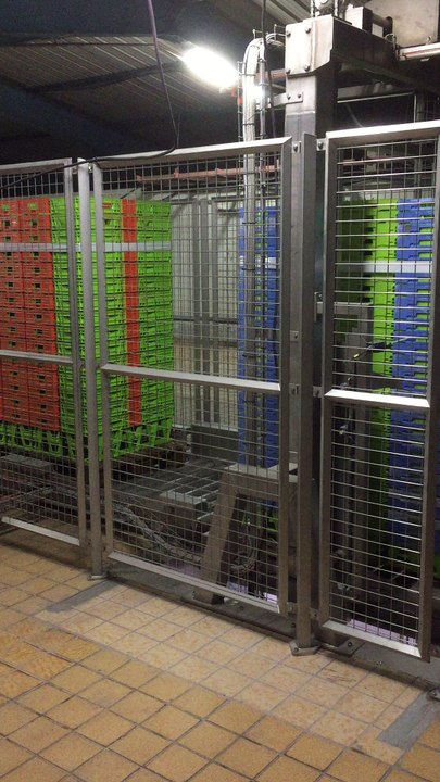 Ligne Spécifique Élévateur-Descendeur de palettes