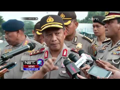 Proses Pembersihan Sampah Kulit Kabel di Saluran Air Jakarta - NET12
