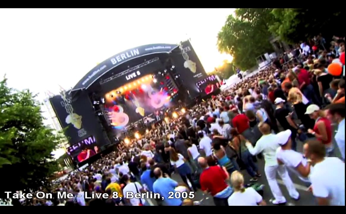 A-ha - 'Take On Me' (Live in Berlin - 2005)