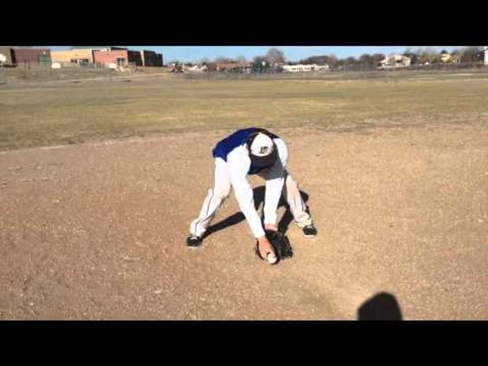 Baseball Fielding - Tips - Eye In Your Glove & Flat Back