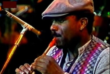 Harry Belafont - 'Jamaica Farewell' (Live Performance)