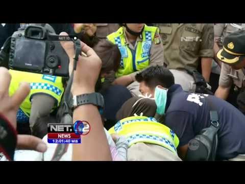 Kericuhan Terjadi Saat Penertiban Luar Batang - NET12