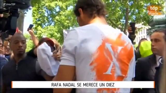 Rafa Nadal celebrates his 10th title of Roland Garros in Paris