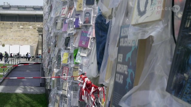 Marta Minujin: The Parthenon of Books / Documenta 14 Kassel