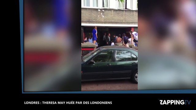 Theresa May huée après une visite aux sinistrés de l’incendie de la tour Grenfell de Londres (vidéo)