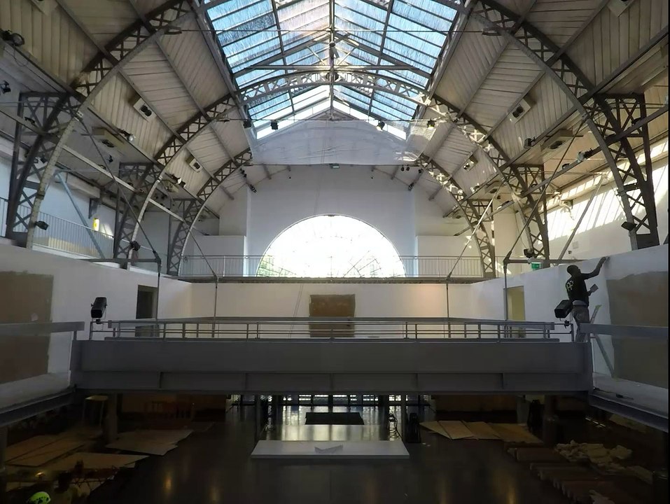 Pavillon Vertical, mur d'escalade au Pavillon de l'Arsenal