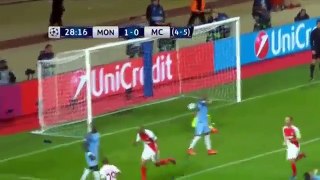Gol di Fabinho contro il Manchester City