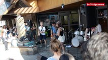 Quimper. Fête de la musique : Napkins aux halles Saint-François