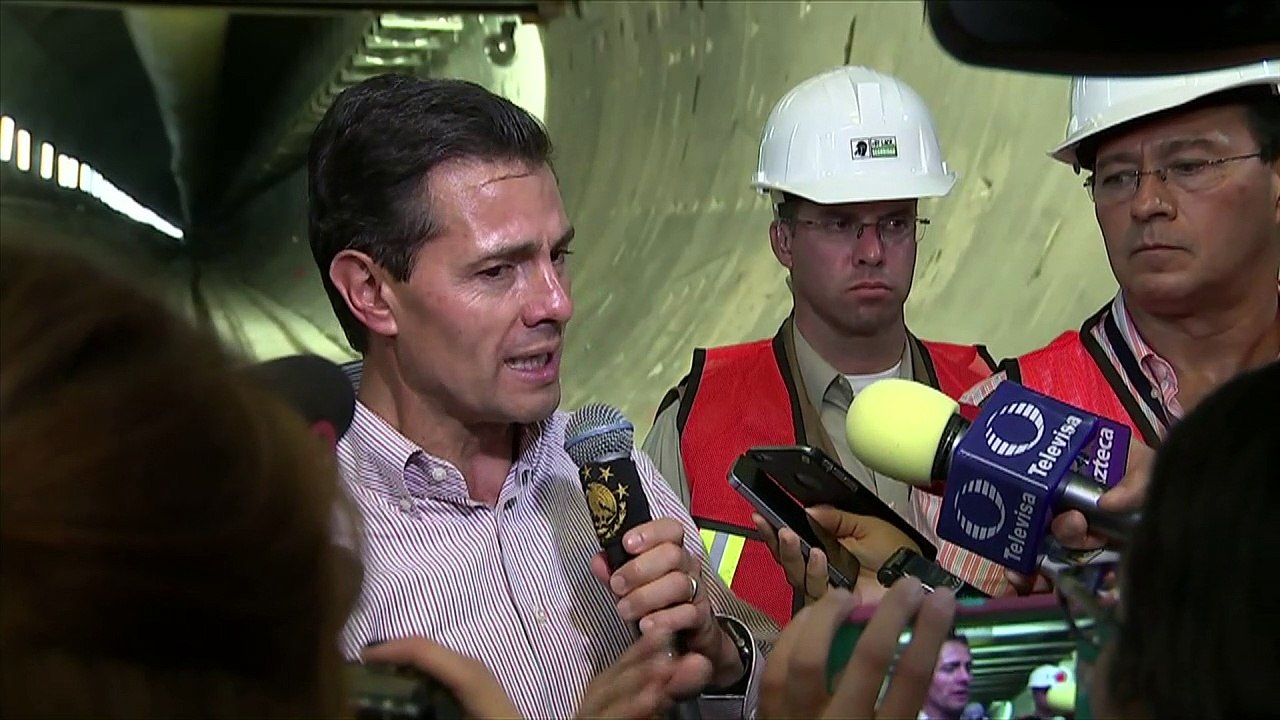 Presidente de México niega espionaje a periodistas y activistas