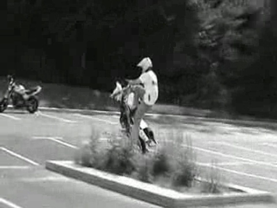 Césa h-24stunt