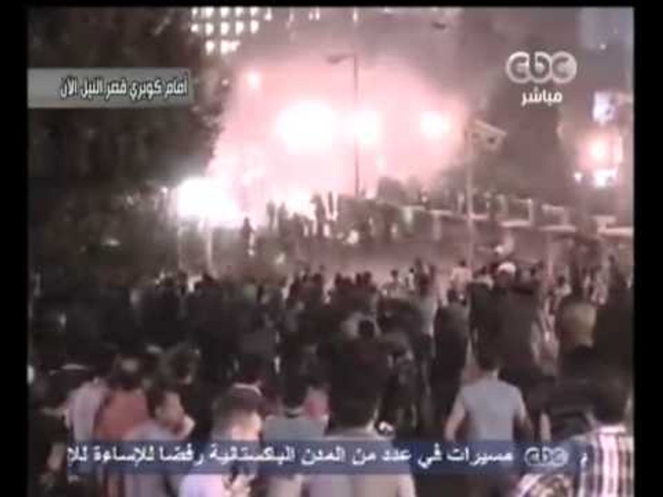 ممكن - السرساوى - مايحدث امام السفارة الان اجرام