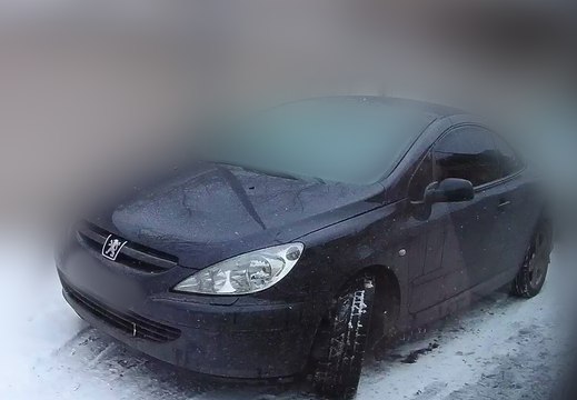 2004 Peugeot 307 CC.