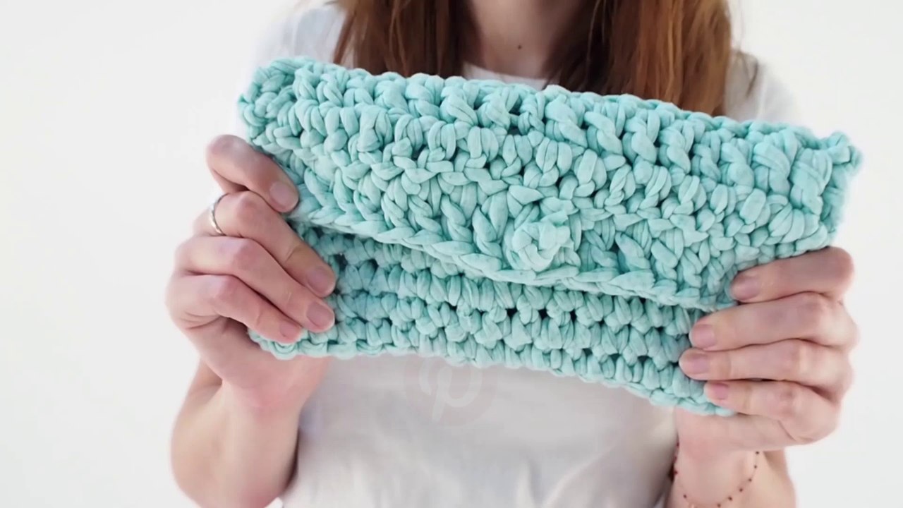 DIY mode : comment crocheter une pochette