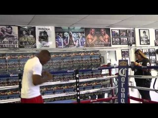 jesus soto karass vs devon alexander EsNews boxing