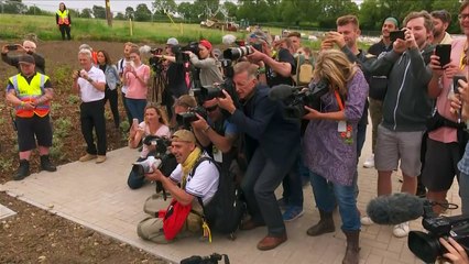 David Beckham makes his first appearance at Glasto