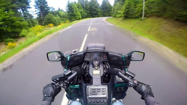 JE TEST LA MOTO DE MON PÈRE ! 1500 GOLDWING