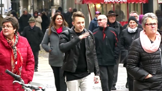 Öpüşme Şakası EXTREM - Mädchen 10 küssen | Yo Oli - SEX - Kissing Prank EXTREM - Mädchen küssen 10 | Yo Oli Sexy Sevişme