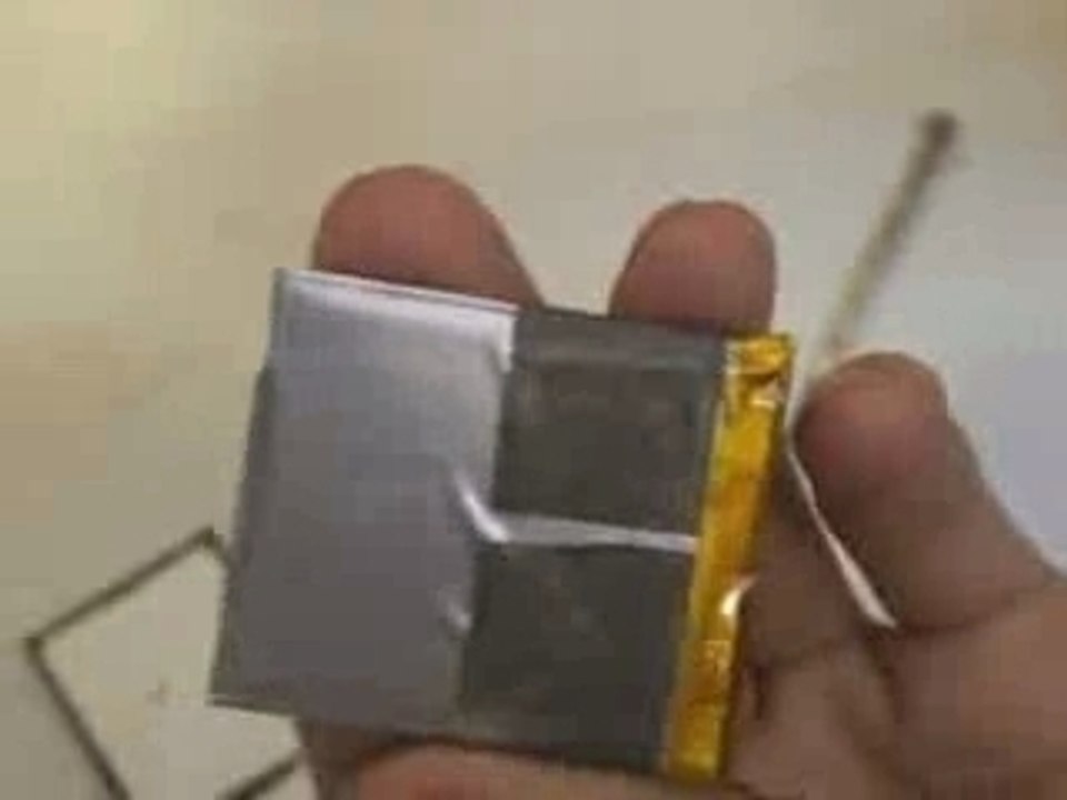 Guide to Disassembling the Samsung YP-T10