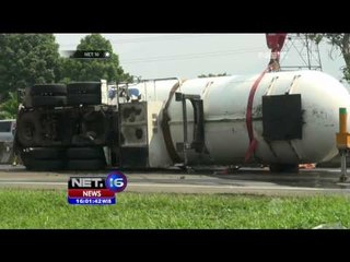 Evakuasi Truk Elpiji Terbalik di Tol Jagorawi - NET16